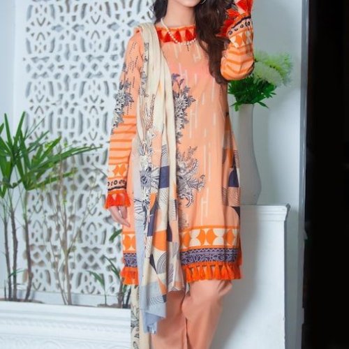 Ladies Peach Printed Casual Wear Kurti Pant Dupatta Set