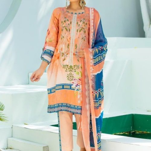 Ladies Peach Printed Ethnic Wear Kurti Pant Dupatta Set