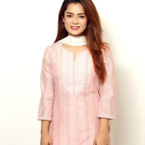 Ladies Pink Embroidered Straight Kurti Pant Suit Set