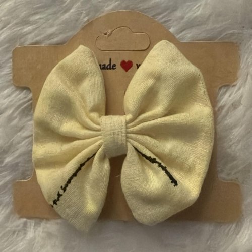 Creamy Bow Clip