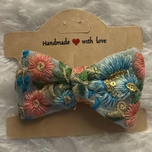 Embroidered Bow Clip