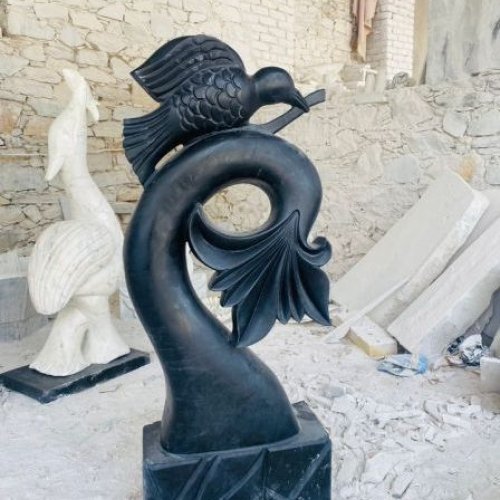 Handcrafted Black Marble Article