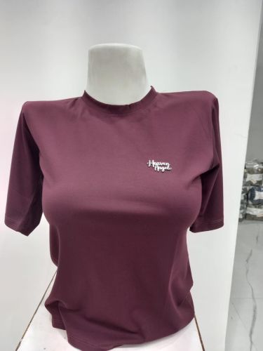 Ladies Maroon Plain Round Neck T-Shirt