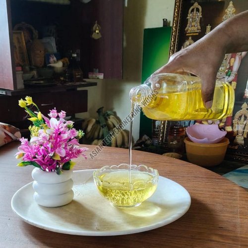 Pure Groundnut Oil