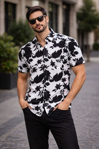 Men Floral Printed Half Sleeve Cotton Casual Shirt