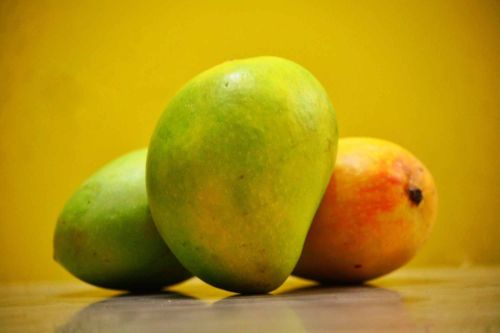 A Grade Fresh Pairi Mango