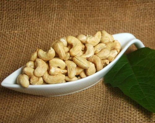 W350 Whole Cashew Nut