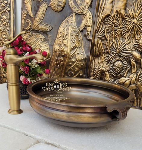 Brass Antique Urli Wash Basin