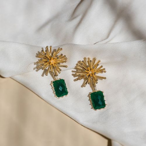 Emerald Glass Cut Stone Star Studs Earring