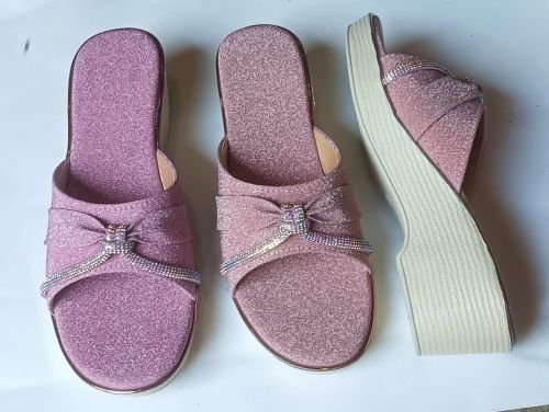 Ladies Fashion Block Heel Sandal