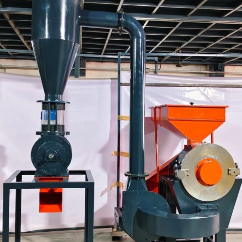 Double Chamber Pulverizer WITH Blower
