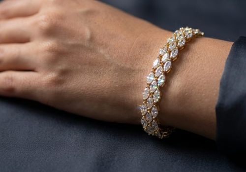 Bracelets & Bangles