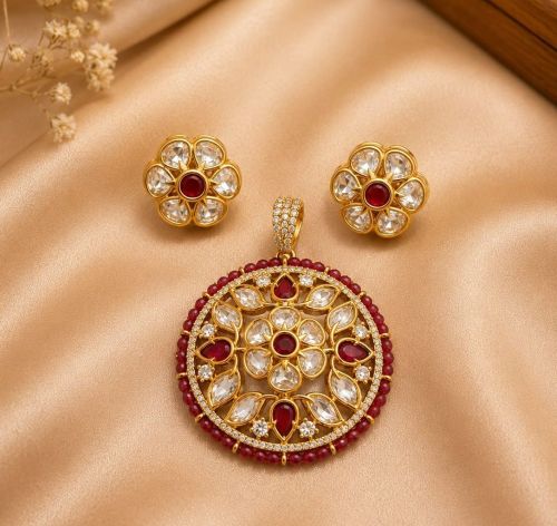 Round Kundan Pendant Set