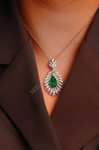 Single Stone Diamond Pendant Chain