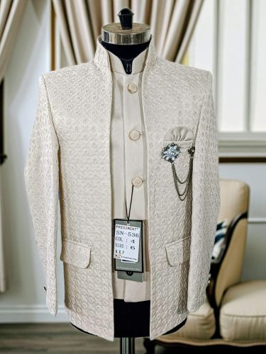 White Men\'S Jodhpuri Suit