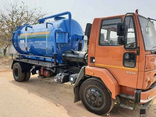 Truck Mounted Sewer Jetting Cum Suction Machine