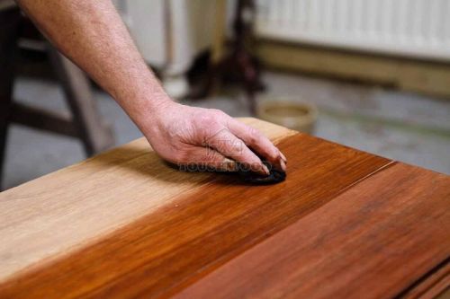 Wooden Furniture Polishing Service