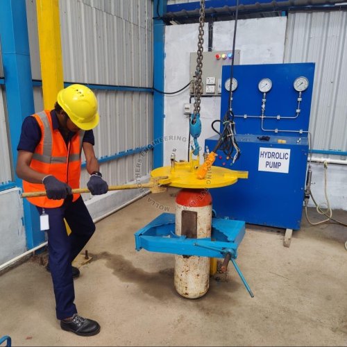 Cylinder Pressure Testing Service
