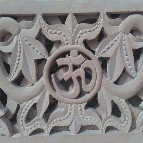 Decorative Pink Sandstone Jali, Thickness 40 Mm Decorative Pink Sandstone Jali, Thickness 40 Mm