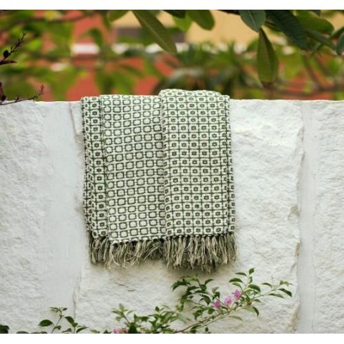 Green Woven Cotton Throw Blanket