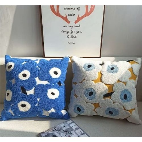 Tufted Cotton Floral Throw Cover