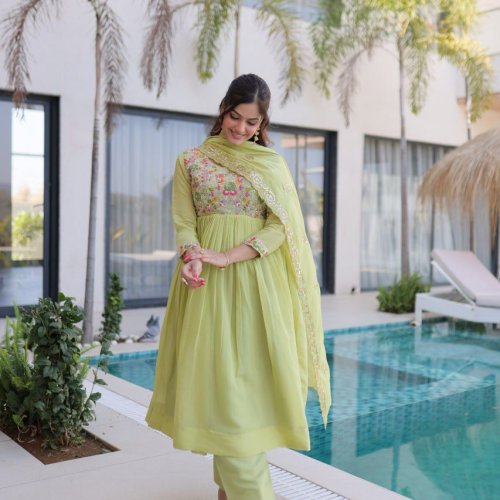 Designer Mal Chanderi Gown Pant Dupatta Set