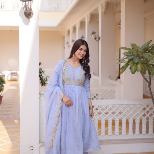 Wedding Wear Mal Chanderi Gown Set