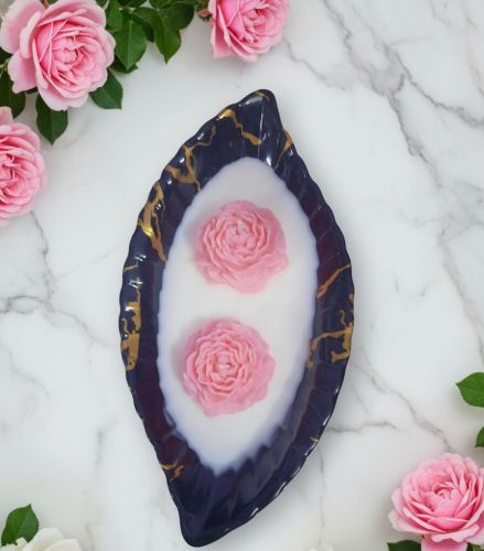 Petal Prosecco Decorative Candle