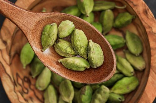 Whole Bold Green Cardamom