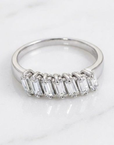 Prism Row Sterling Silver Zirconia Diamond Ring
