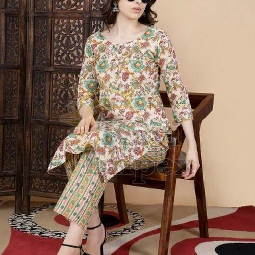 Cotton Ladies Floral Printed Kurti Pant Set