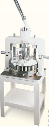 Manual Paste Dividing Machine