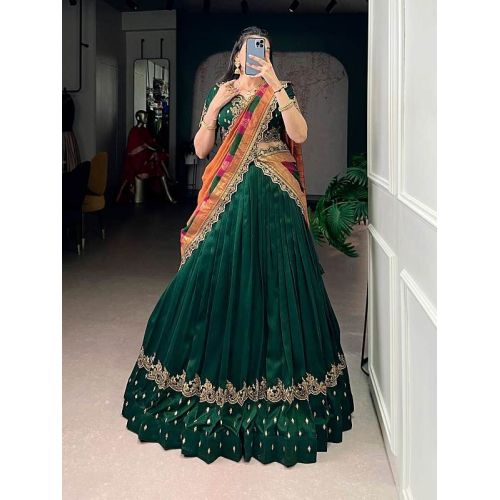 Ladies Lehenga Choli Set