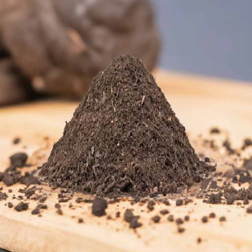 Desi Cow Dung Powder Organic Manure