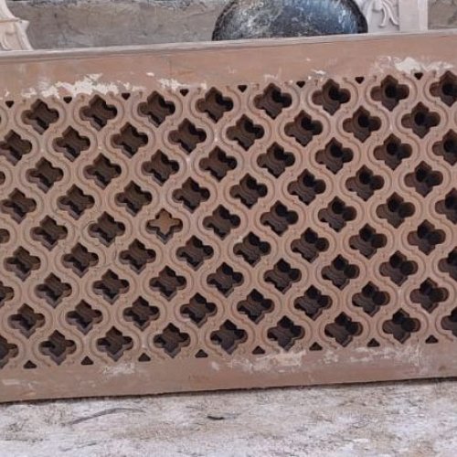 3.5 Inch Pink Sandstone Jali