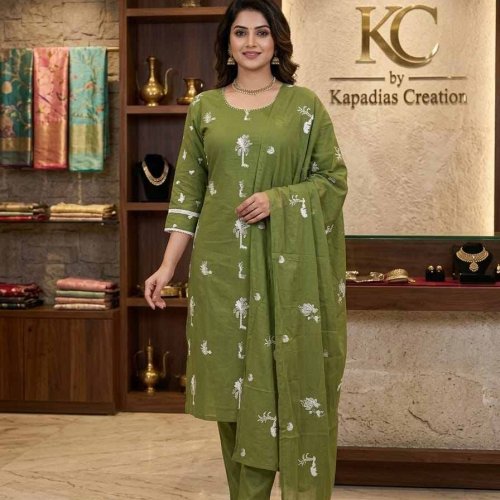 Green Embroidered Ladies Cotton Suit Set