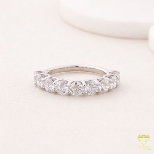 925 Sterling Silver Moissanite Diamond Elegant Stackable Band Round Ring