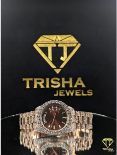 Luxury Rose Gold Fully Iced Out Diamond Wrist Watch