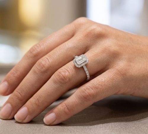 Cute Diamond Ring