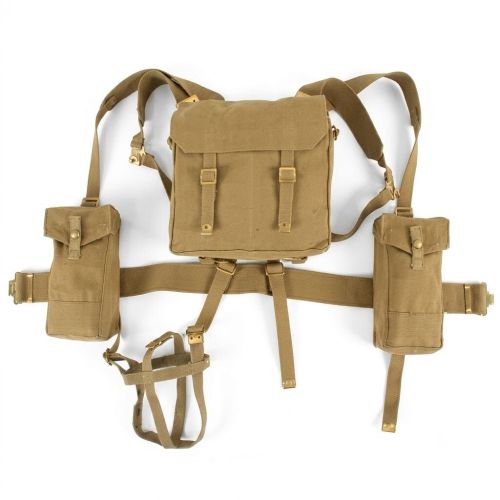 1937 Khaki Webbing Set