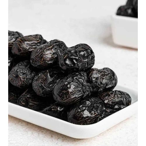 Premium Dry Dates