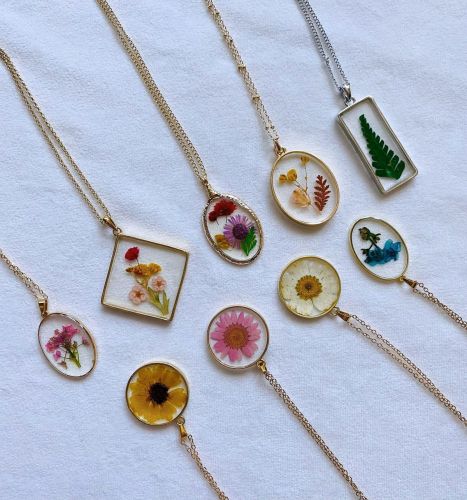 Resin Pendant
