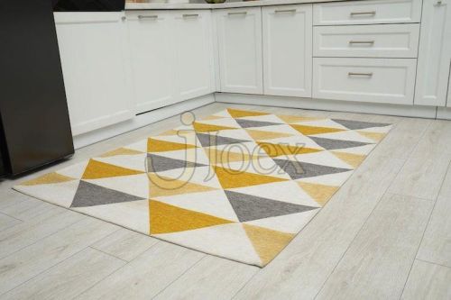 Geometric Printed Floor Mat