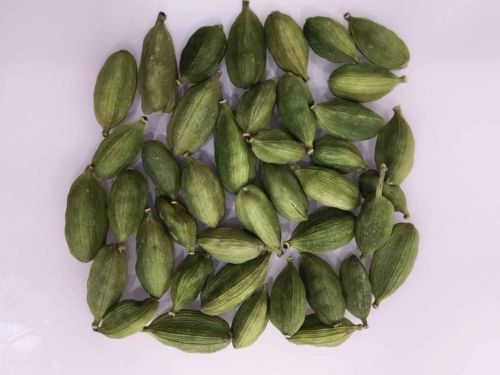 8 Plus Green Cardamom