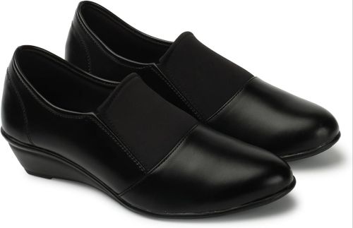Ladies Formal Leather Shoes