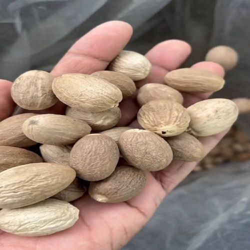 Whole Nutmeg
