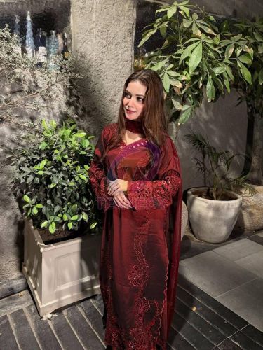 Designer Pakistani Salwar Suit Set