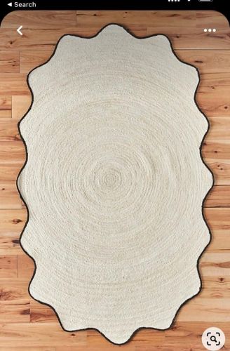 Beige Scalloped Handmade Jute Rug