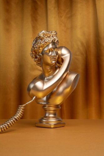 Abstract Human Figure Decorative Showpiece