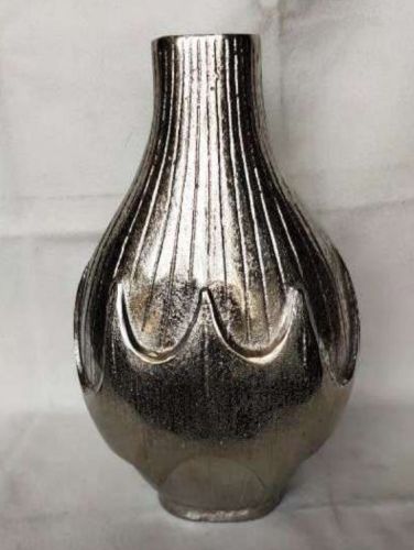 Aluminium Salaidar Flower Vase